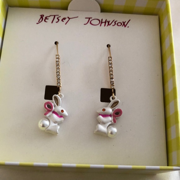 Betsey Johnson Jewelry - Betsey Johnson Gold Tone Easter Bunny Drop Earrings Crystal Accents NIB
